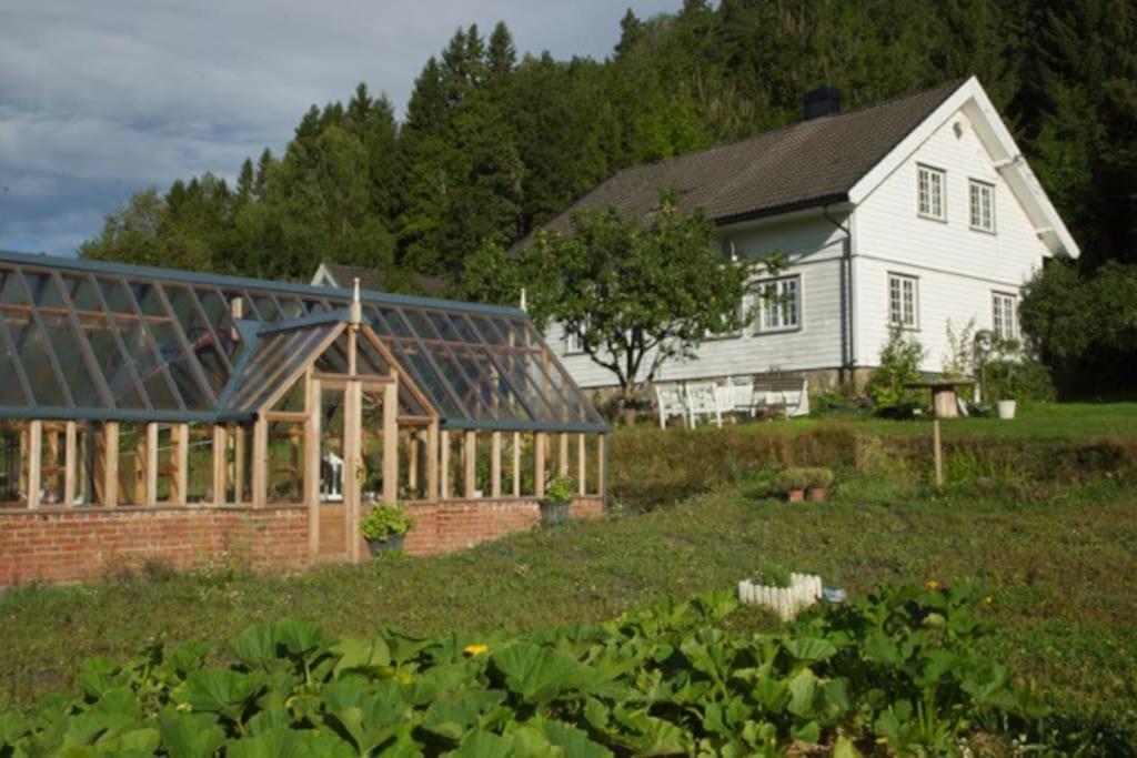 Idyllic Small Farm Appartment Тёнсберг Экстерьер фото